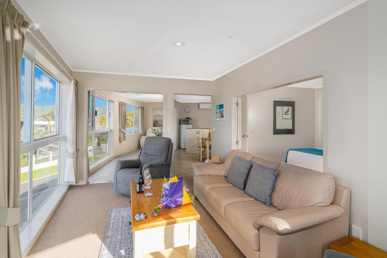Waterfront Apartments Whitianga Exterior foto