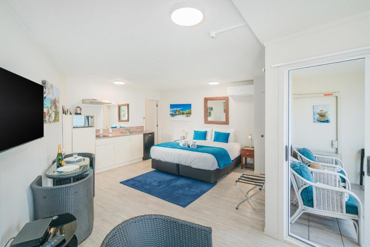 Waterfront Apartments Whitianga Exterior foto